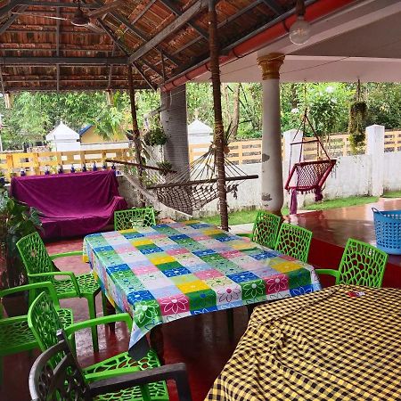 Marari Beach Clleetus Homestay Mararikulam Extérieur photo