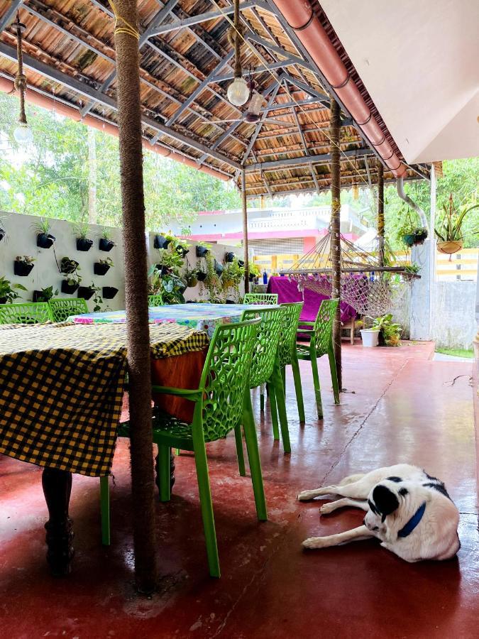Marari Beach Clleetus Homestay Mararikulam Extérieur photo
