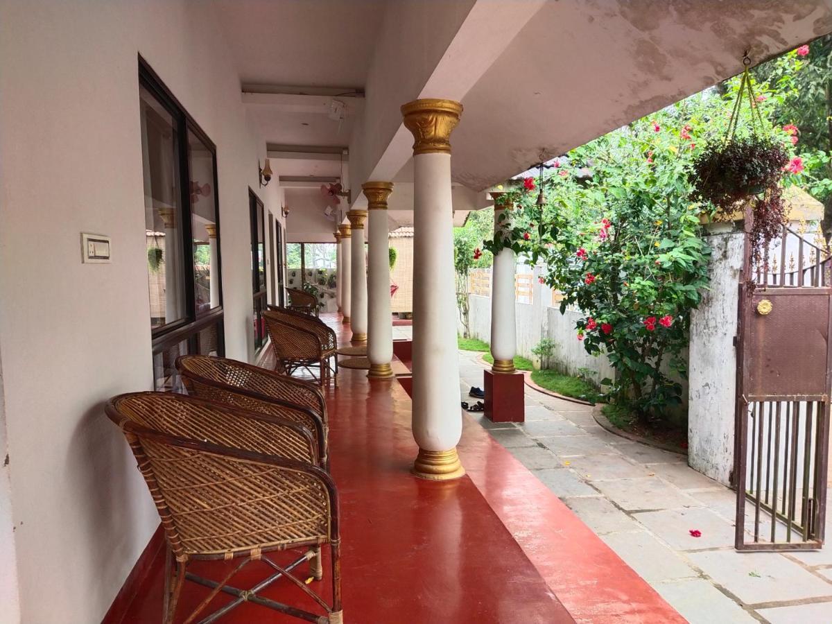 Marari Beach Clleetus Homestay Mararikulam Extérieur photo